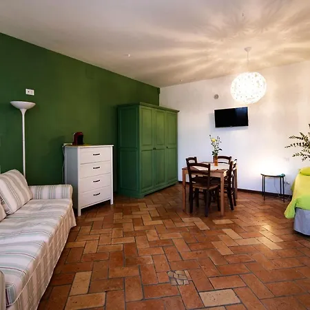 Rocca Fiorita 4*