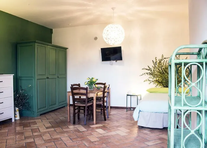 Rocca Fiorita Affittacamere 4*